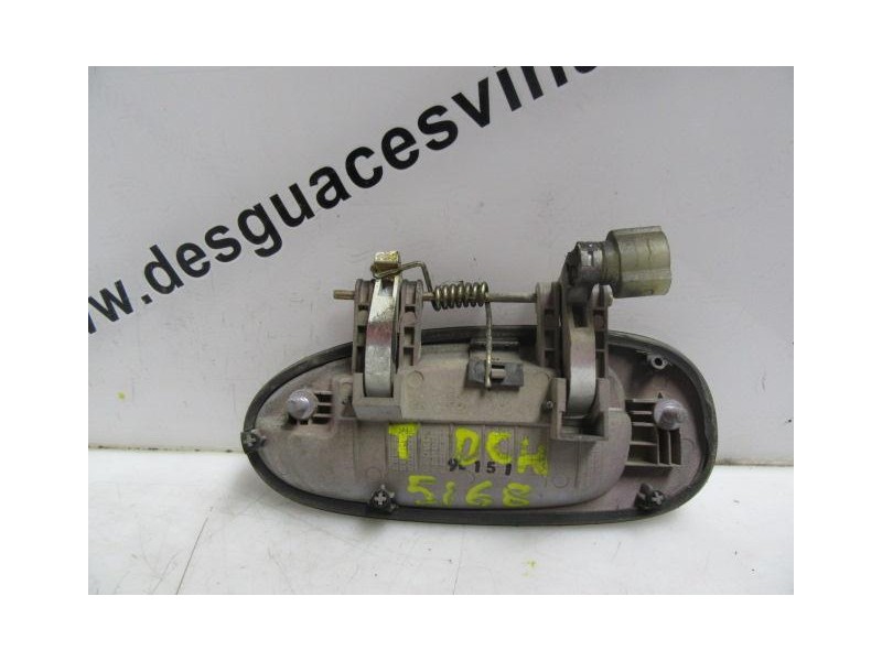 Recambio de manilla trasera dcha. : kia sephia : 1.5 g /bf (88,37cv) [2000] para kia sephia 1.5 g /bf referencia OEM IAM   