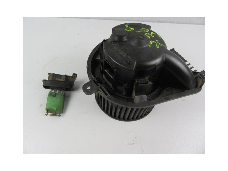 Recambio de motor calefaccion : m. benz vito : 2.3 cdi (108) [1999] para m. benz vito 2.3 cdi (108) referencia OEM IAM 652627JCO