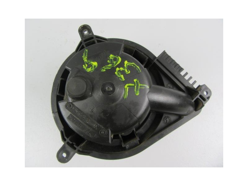 Recambio de motor calefaccion : m. benz vito : 2.3 cdi (108) [1999] para m. benz vito 2.3 cdi (108) referencia OEM IAM 652627JCO