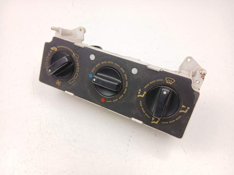 Recambio de mandos calefaccion aire para citroën zx 1.9 d referencia OEM IAM 6451V6  