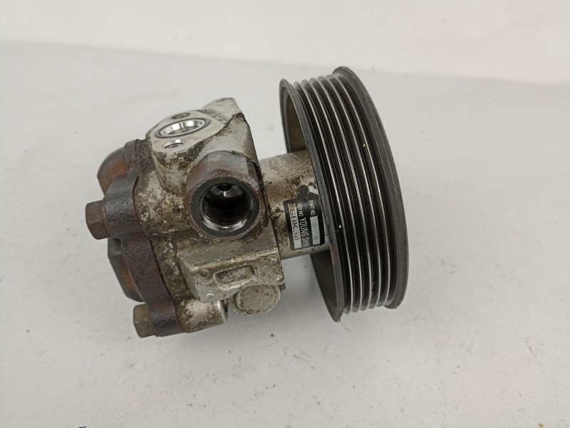 Recambio de bomba dirección para hyundai accent 1.5 d referencia OEM IAM 5710025300  