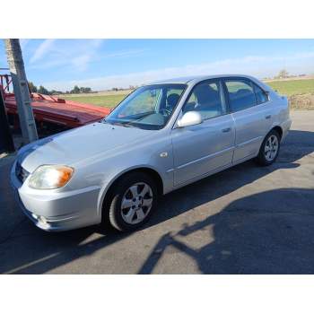 HYUNDAI ACCENT II SEDÁN (LC)