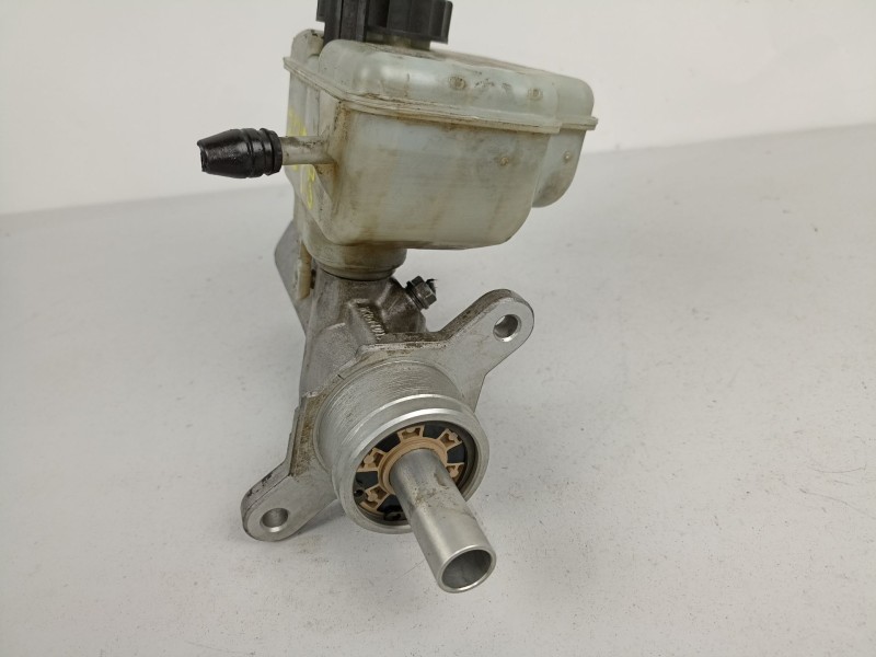 Recambio de bomba de freno para seat altea 1.9 tdi referencia OEM IAM 0204Y24052  