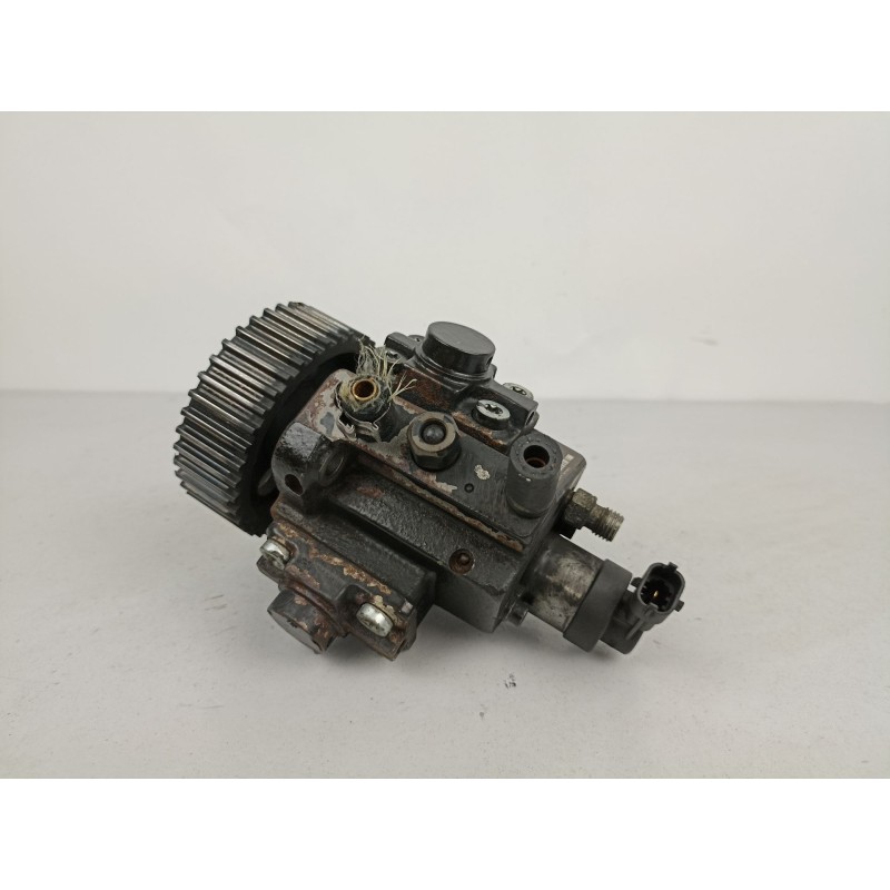 Recambio de bomba inyec. diesel para opel zafira 1.9 cdti referencia OEM IAM 0445010156BOSCH  