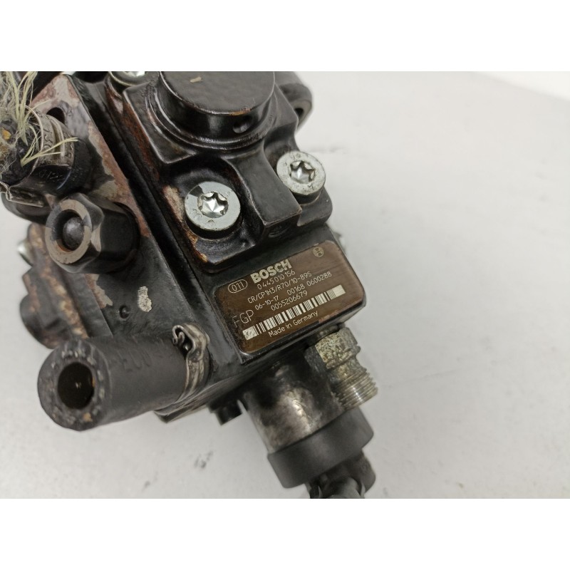 Recambio de bomba inyec. diesel para opel zafira 1.9 cdti referencia OEM IAM 0445010156BOSCH  