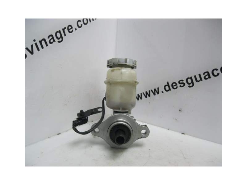 Recambio de bomba de freno para kia rio 1.3 g /a3d 5p referencia OEM IAM 58510FD100  