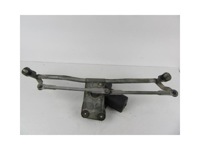 Recambio de motor limpia delantero : ford escort : 1.8 d (58,46cv) ranchera [1992] para ford escort 1.8 d ranchera referencia OE