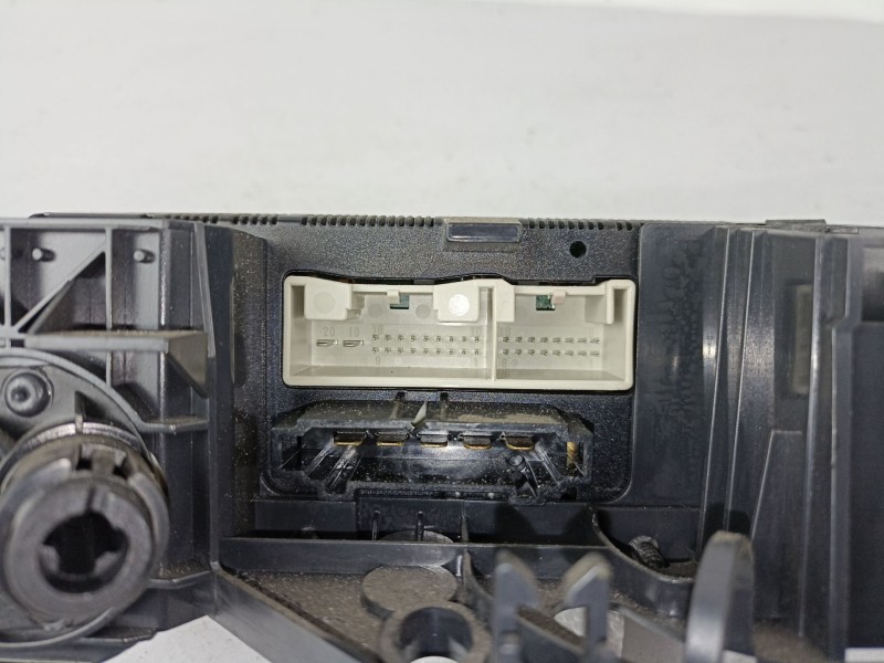 Recambio de mandos calefaccion para seat altea 1.9 tdi referencia OEM IAM   