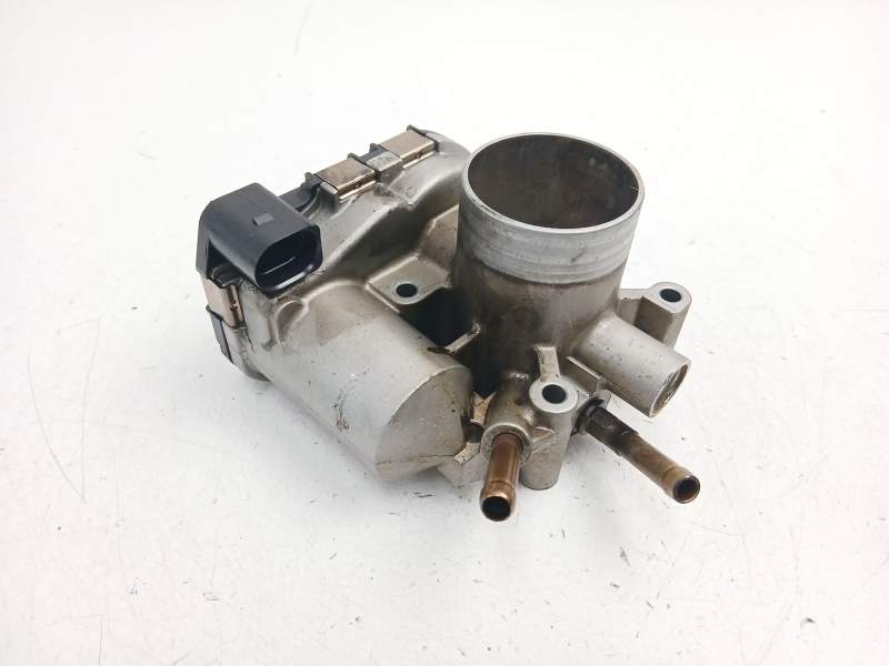 Recambio de caja mariposa para seat ibiza ii (6k1) 1.4 i referencia OEM IAM 030133062C 0280750095 