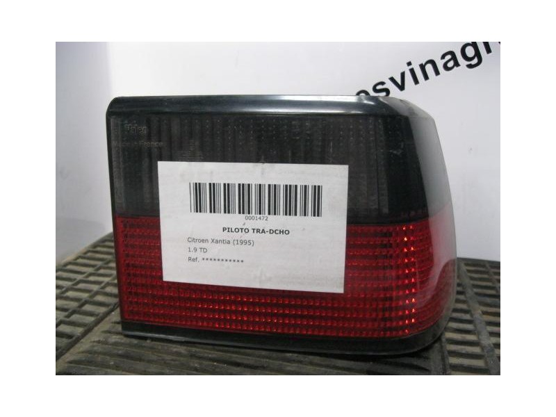 Recambio de piloto trasero dch. : citroen xantia : 1.9 td [1995] para citroen xantia 1.9 td referencia OEM IAM   