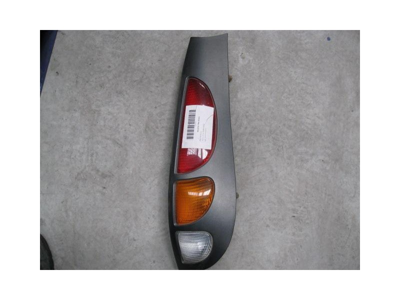 Recambio de piloto trasero dch. : fiat marea : jtd 110 cv ranchera [2001] para fiat marea jtd 110 cv ranchera referencia OEM IAM