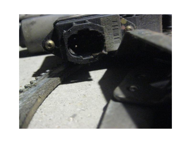 Recambio de elevalunas elec. del. dch. : opel corsa : 1.4 gasolina [1994] para opel corsa 1.4 gasolina referencia OEM IAM   