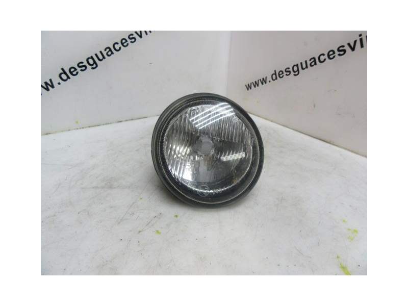 Recambio de antiniebla izquierdo para renault clio 1.4 g referencia OEM IAM   