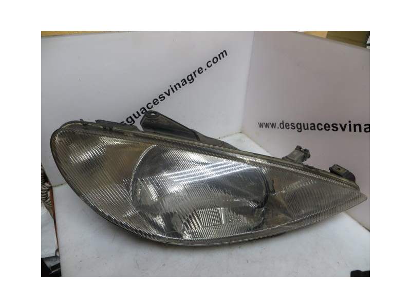 Recambio de faro derecho para peugeot 206 1.9 d -wjy 5p referencia OEM IAM   