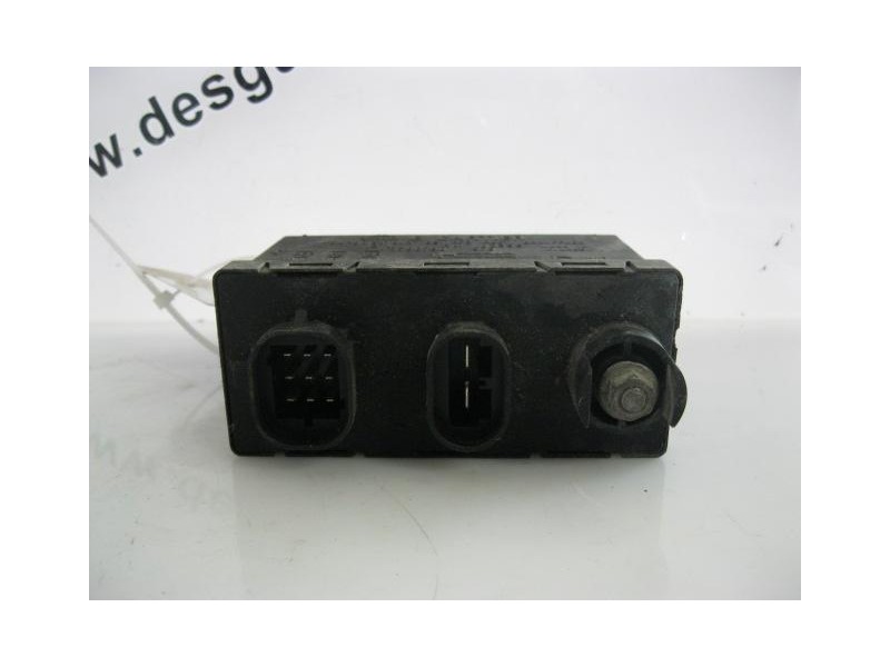 Recambio de caja calentadores : renault clio : 1.9 d ( f8q ) [1990] para renault clio 1.9 d ( f8q ) referencia OEM IAM 770079057