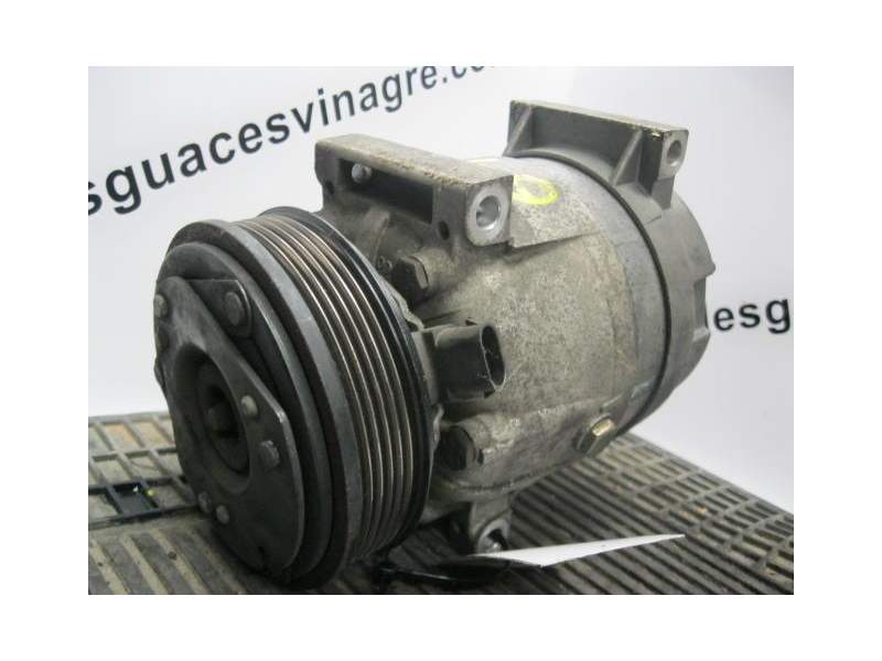 Recambio de compresor aire acondicionado para renault megane 1.9 td 1.9 td referencia OEM IAM 7700105765  