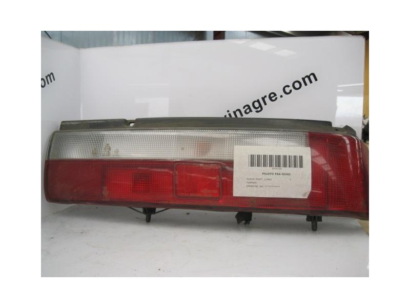 Recambio de piloto trasero dch. : suzuki swift : 1.3 g/g13b [1996] para suzuki swift 1.3 g/g13b referencia OEM IAM   