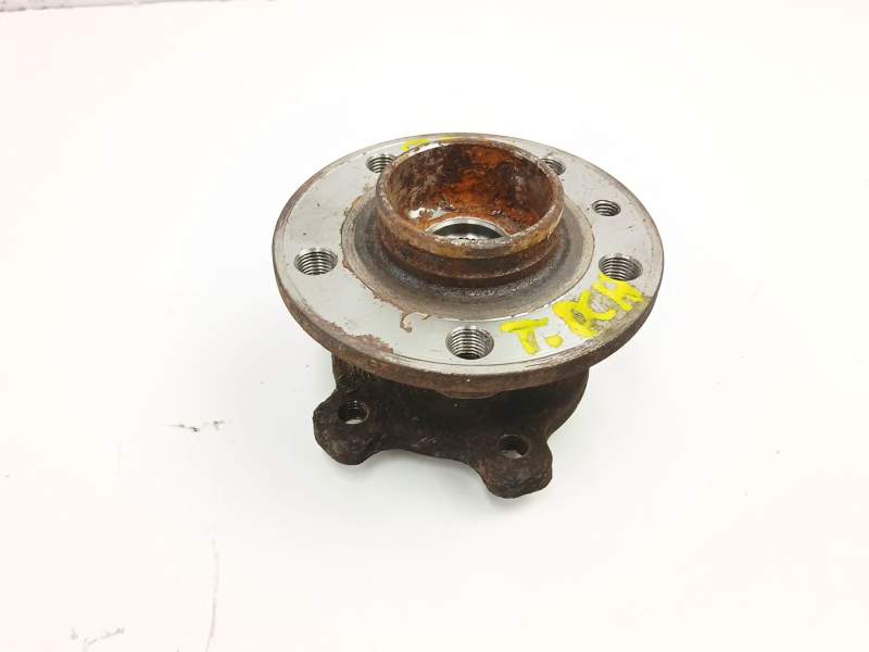 Recambio de mangueta trasera derecha para volvo xc70 ii (136) d5 awd referencia OEM IAM 31360027  