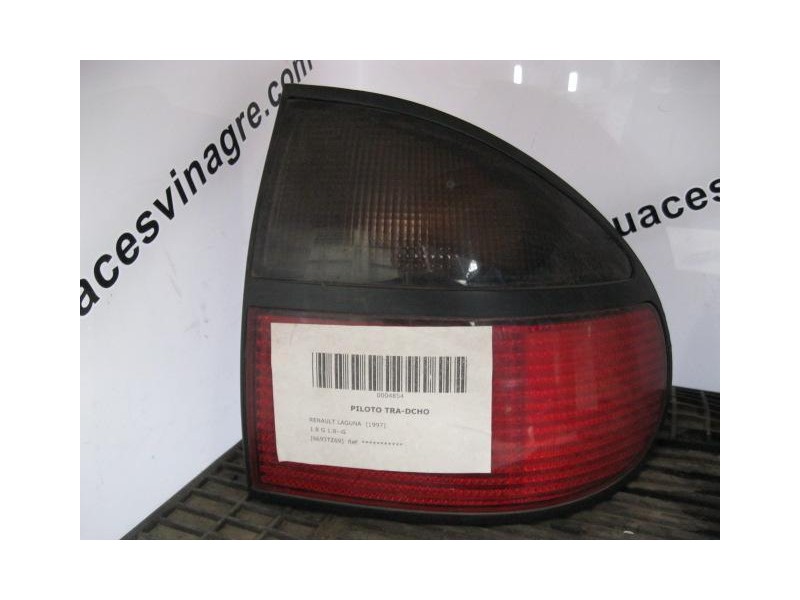 Recambio de piloto trasero dch. : renault laguna : 1.8 g 1.8--g [1997] para renault laguna 1.8 g 1.8--g referencia OEM IAM   
