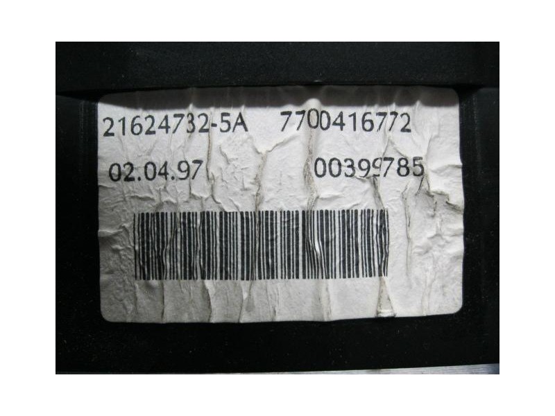 Recambio de cuadro instrumentos : renault laguna : 1.8 g 1.8--g [1997] para renault laguna 1.8 g 1.8--g referencia OEM IAM 77004