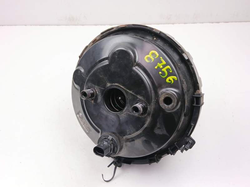 Recambio de servofreno para audi q7 (4lb) 3.0 tdi quattro referencia OEM IAM 7L8612101  