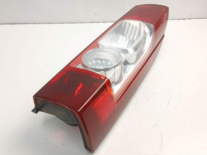 Recambio de piloto trasero derecho para fiat ducato furgoneta (250_) 160 multijet 3,0 d referencia OEM IAM 1365777080  