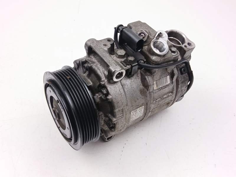 Recambio de compresor aire acondicionado para audi q7 (4lb) 3.0 tdi quattro referencia OEM IAM 7L6820803F  