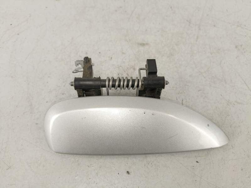Recambio de manilla delantera derecha para dacia logan ii laureate referencia OEM IAM 806067020R  