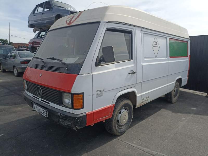 MERCEDES-BENZ MB FURGONETA (W631)