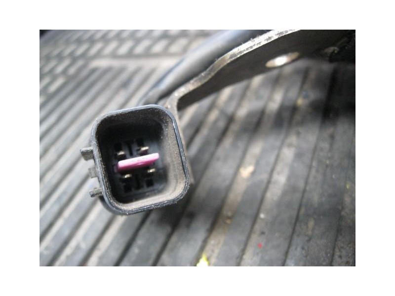 Recambio de bobina : hyundai lantra : 1.8 i - 16v -dohc [1994] para hyundai lantra 1.8 i - 16v -dohc referencia OEM IAM SINRF  