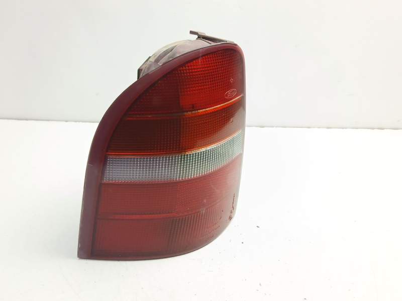 Recambio de piloto trasero izquierdo para ford mondeo ii turnier (bnp) 2.0 i referencia OEM IAM 96BG13A603CB  