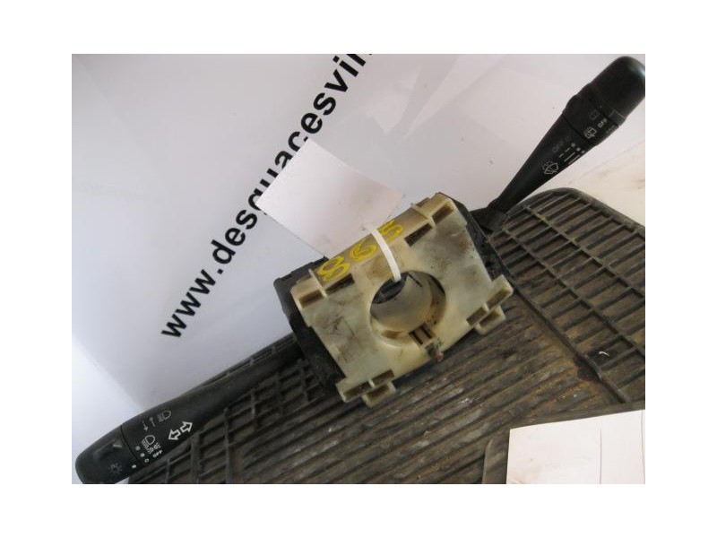 Recambio de mando luces y limpias : nissan vanette : 2.3-d-(ld23-a) (74,8cv) [1995] para nissan vanette 2.3-d-(ld23-a) referenci