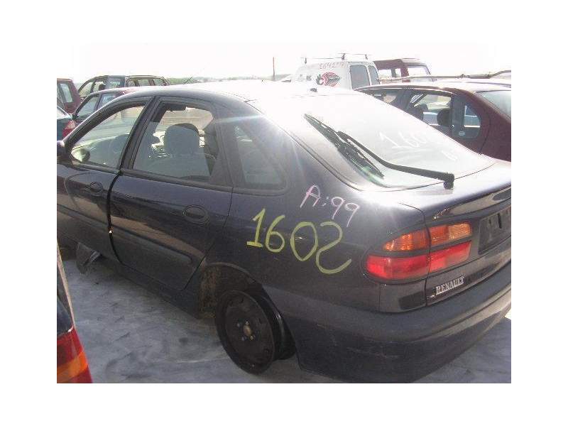 renault laguna del año 1999