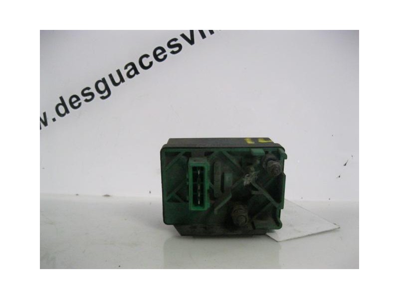 Recambio de caja calentadores : peugeot 307 : 2.0 hdi-rhs (107,44cv) 5p [2003] para peugeot 307 2.0 hdi-rhs referencia OEM IAM 9