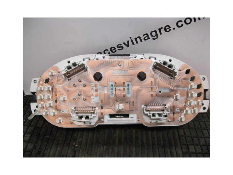 Recambio de cuadro instrumentos : renault clio : 1.4 g e7j-5p-224049km (74,8cv) [1998] para renault clio 1.4 g e7j-5p-224049km r