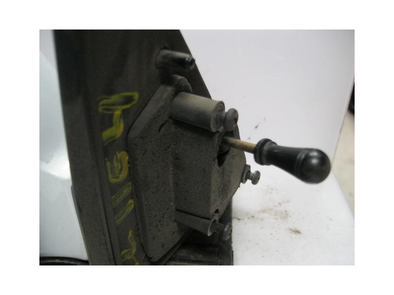 Recambio de retrovisor izq. : daewoo nexia : 1.5 g-a15mf (91,12cv) [1997] para daewoo nexia 1.5 g-a15mf referencia OEM IAM BLANC