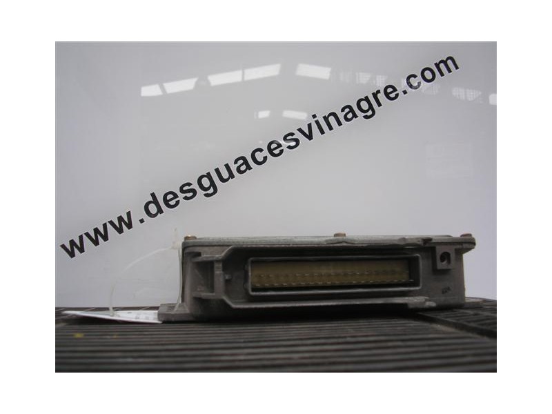 Recambio de centralita : peugeot 306 : 1.6 g/nfz (88,4cv) 4p [1998] para peugeot 306 1.6 g/nfz  4p referencia OEM IAM 0261204628