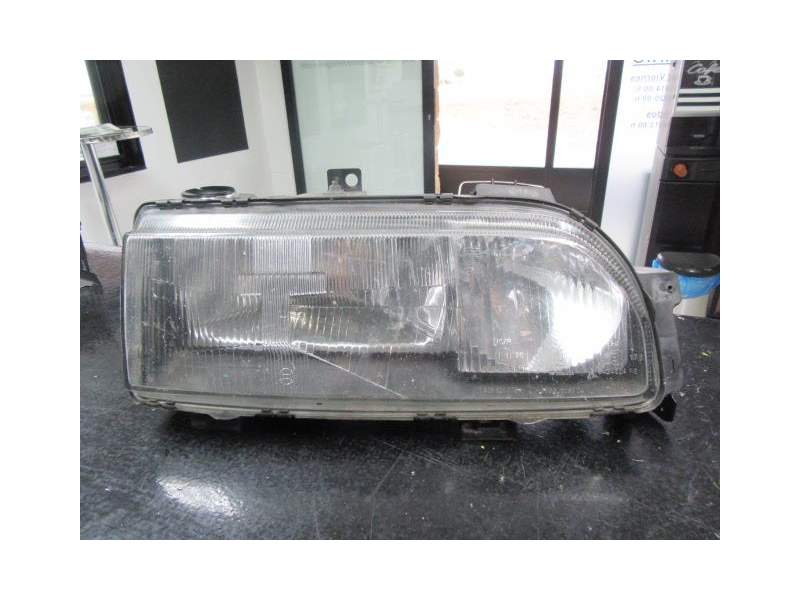 Recambio de faro derecho para ford scorpio 2.4 g referencia OEM IAM   