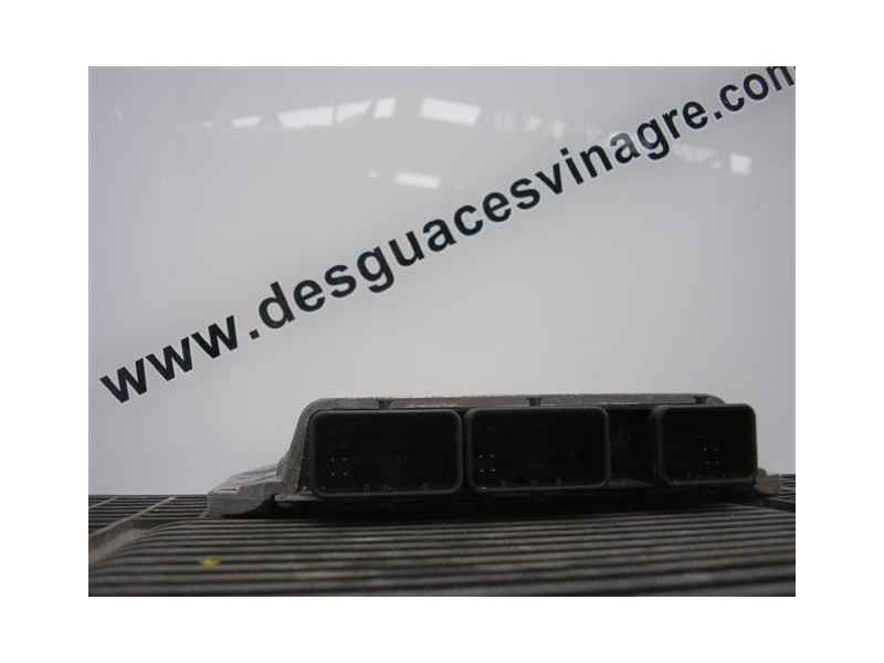 Recambio de centralita : renault megane : (115cv) 1.6/g_16v-4p-k4mt760 [2005] para renault megane 1.6/g_16v-4p-k4mt760 referenci