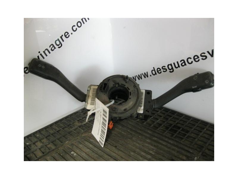 Recambio de mando luces y limpias : volkswagen bora : 1.9 tdi 6v (arl) (150cv) 4p [2001] para volkswagen bora 1.9 tdi 6v (arl) r
