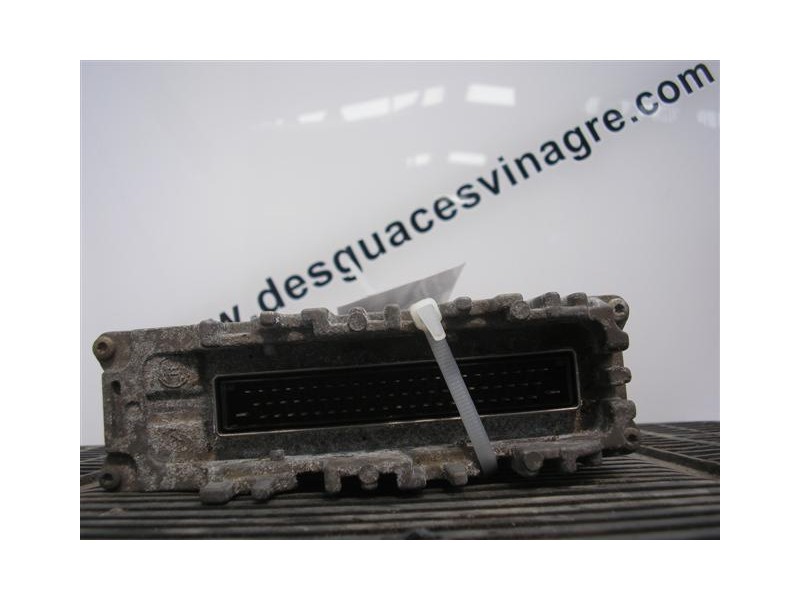 Recambio de centralita : renault megane : 1.9 dti /f9q (97,92cv) 5p [2000] para renault megane 1.9 dti /f9q referencia OEM IAM 0