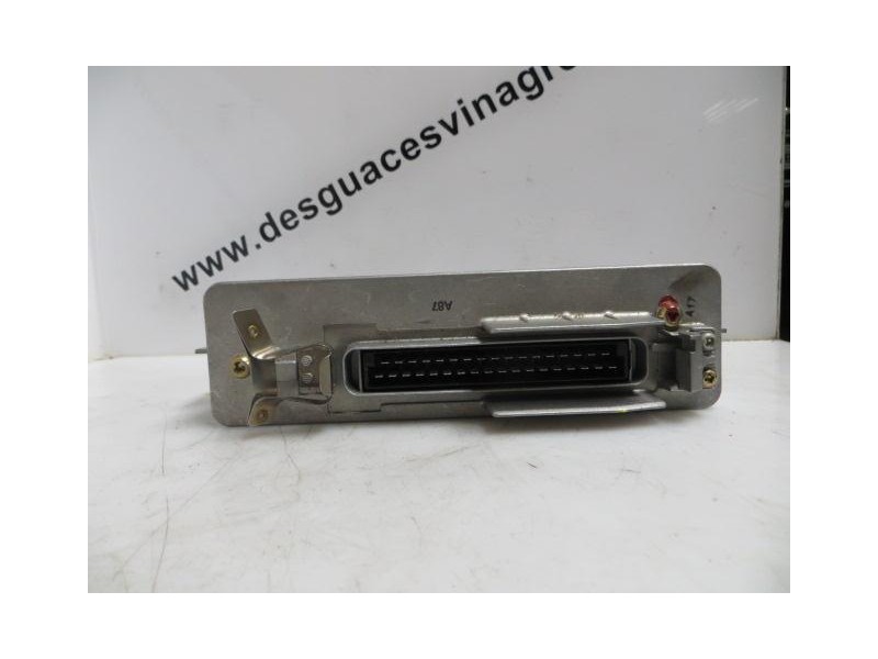 Recambio de centralita : audi 100 : 2.2 g -ku (137,36cv) 5p [1990] para audi 100 2.2 g -ku referencia OEM IAM 0265100037  
