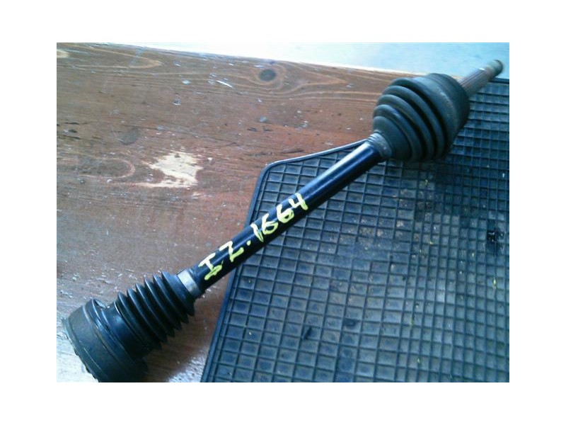 Recambio de transmision delantera izq. : seat ibiza : 1.4 g 3p-(g-aud) (59,84cv) 3p [2001] para seat ibiza 1.4 g -(g-aud) refere