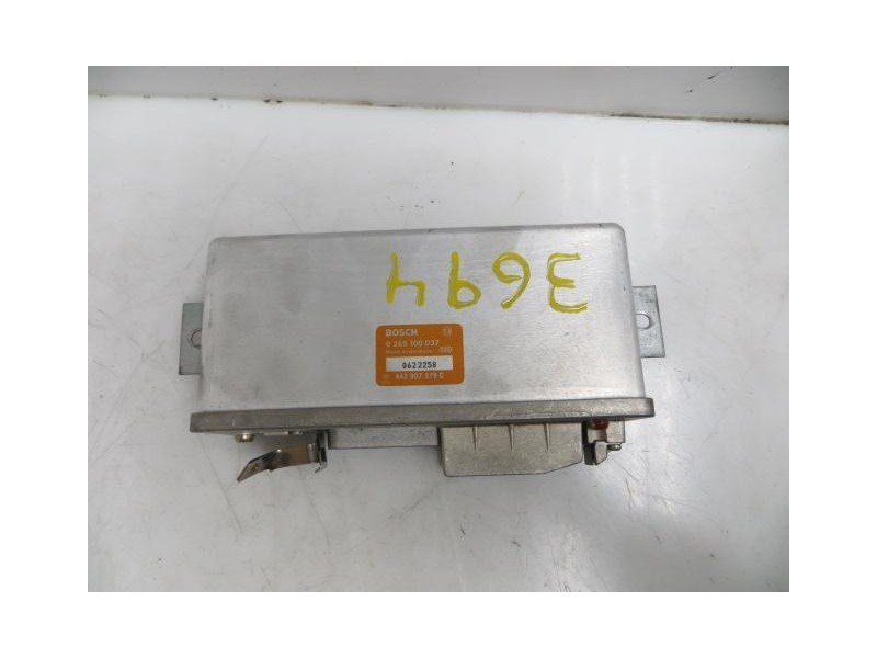 Recambio de centralita : audi 100 : 2.2 g -ku (137,36cv) 5p [1990] para audi 100 2.2 g -ku referencia OEM IAM 0265100037  