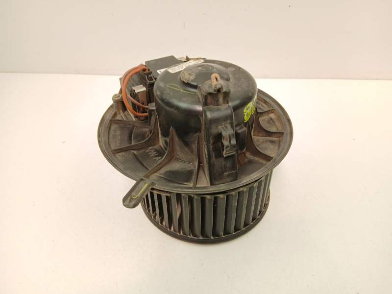 Recambio de motor calefaccion para skoda yeti (5l) 2.0 tdi 4x4 referencia OEM IAM 3C1820015N  