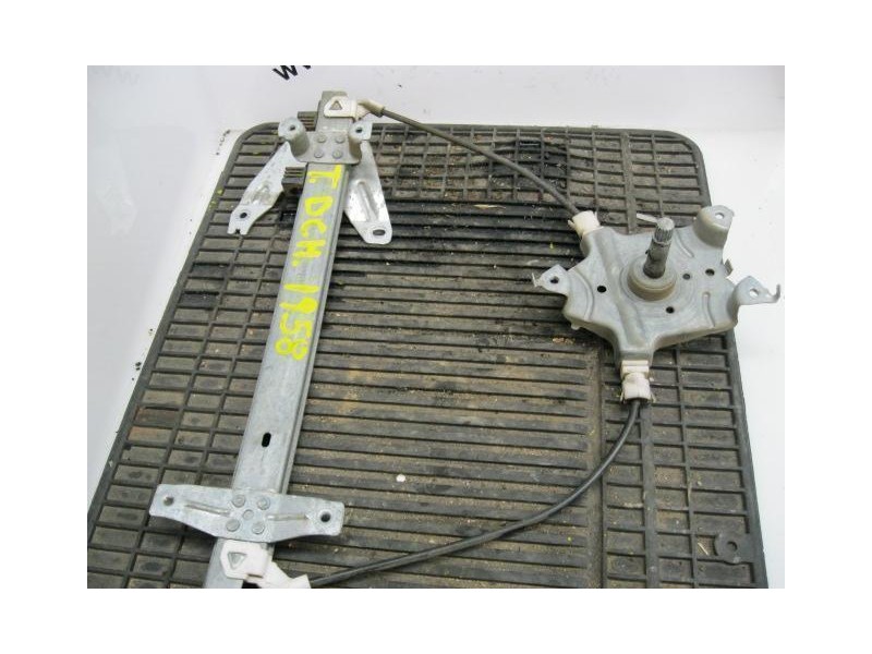 Recambio de elevalunas elec. tra. dch. : nissan primera : 1.6 g -ga16(99,28cv) 5p [2000] para nissan primera 1.6 g -ga16  5p ref