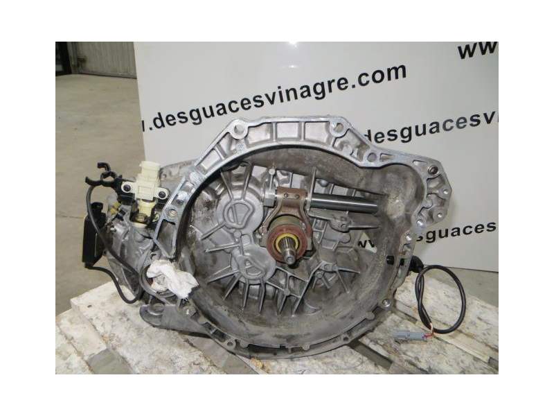 Recambio de caja cambios 5v turbo diesel para renault laguna 2.2 td -g6t referencia OEM IAM PK1AA038  