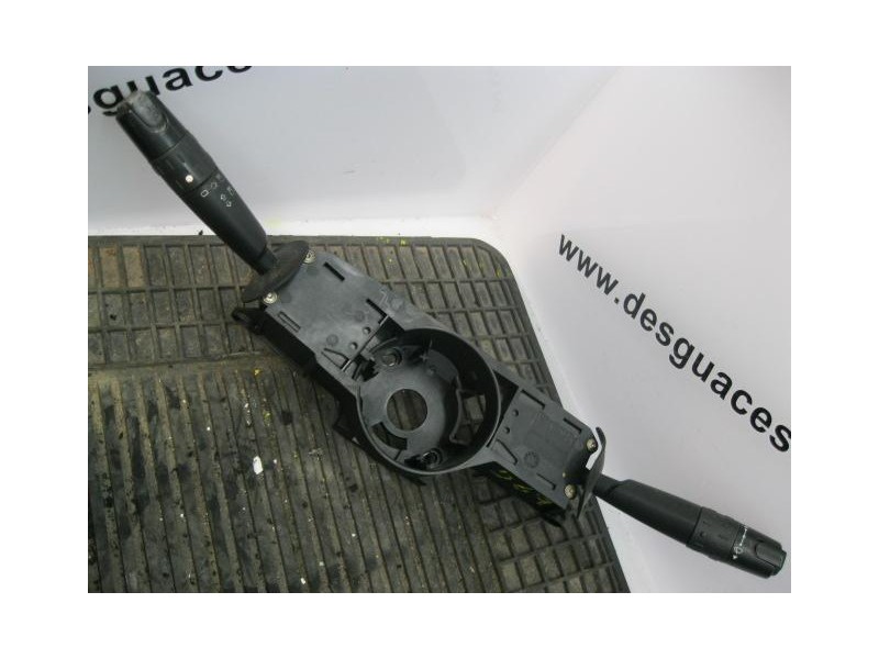 Recambio de mando luces y limpias : peugeot 605 : 2.0 g 4p [1993] para peugeot 605 2.0 g referencia OEM IAM LOSDOS  