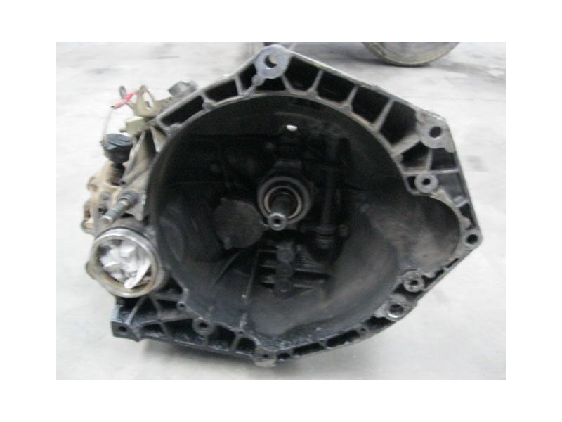 Recambio de cambio 5v (td/tdi ) : fiat punto : 1.7 d /176b7000 (62,56cv) 3p [1998] para fiat punto 1.7 d /176b7000 referencia OE