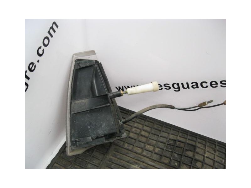 Recambio de piloto del-dcho : fiat regata : 1.3 g 149 a 7000gasolina(65,28cv)4p [1989] para fiat regata 1.3 g 149 a 7000gasolina